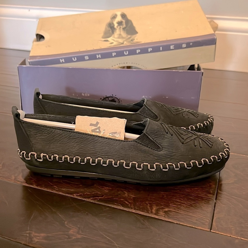 Hush Puppies rare vintage black leather loafer NIB 7